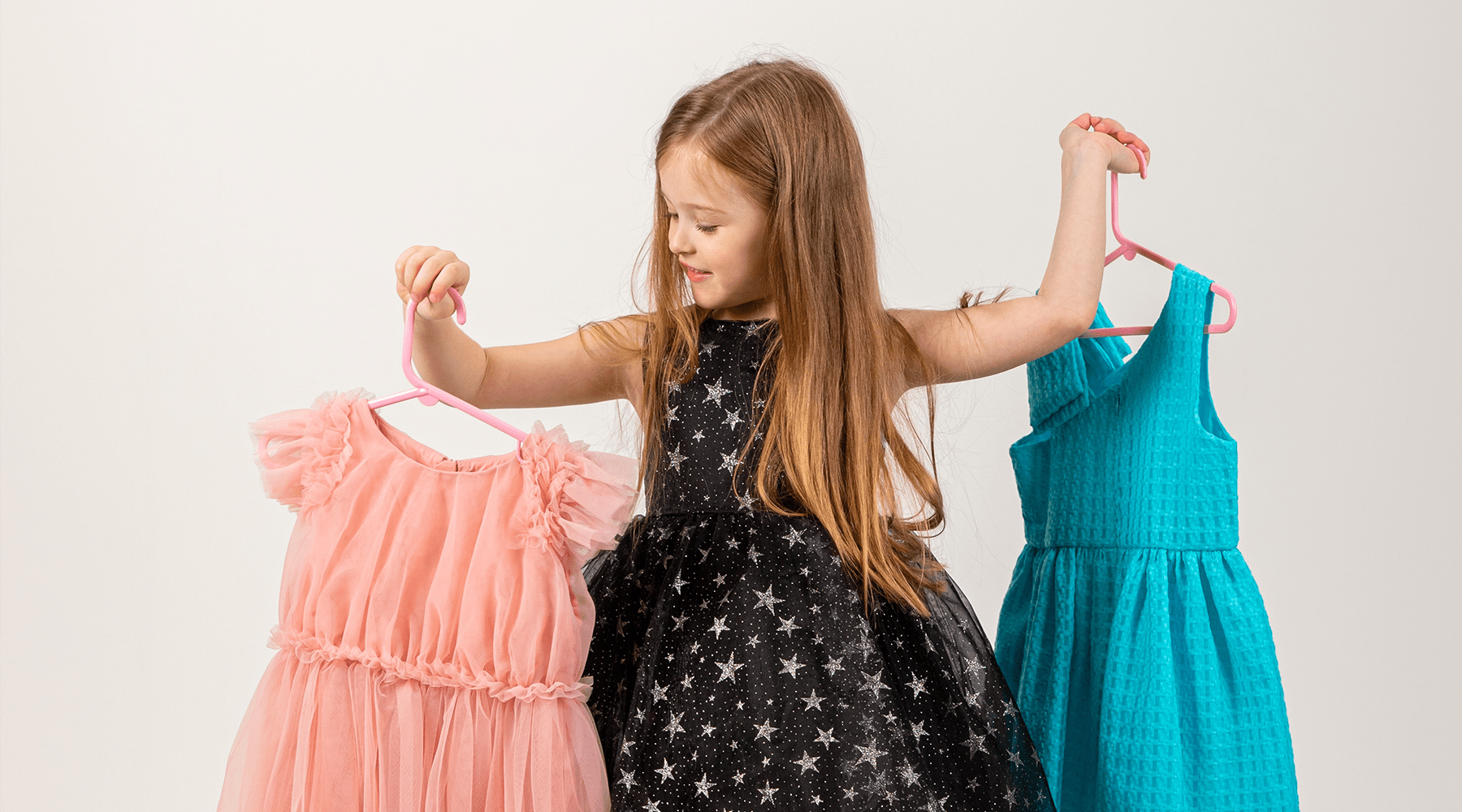 كيف تختارين فساتين أطفال مناسبة للأفراح والأعياد؟ - Ninos Kids store