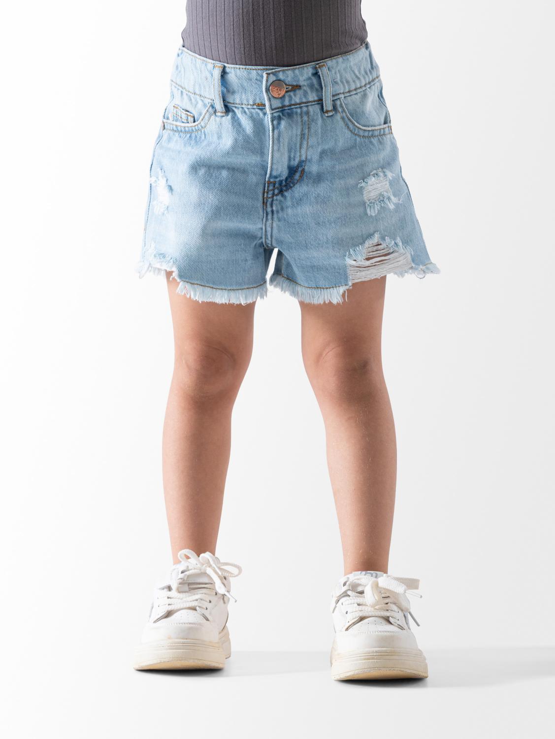Cutting Jeans Short