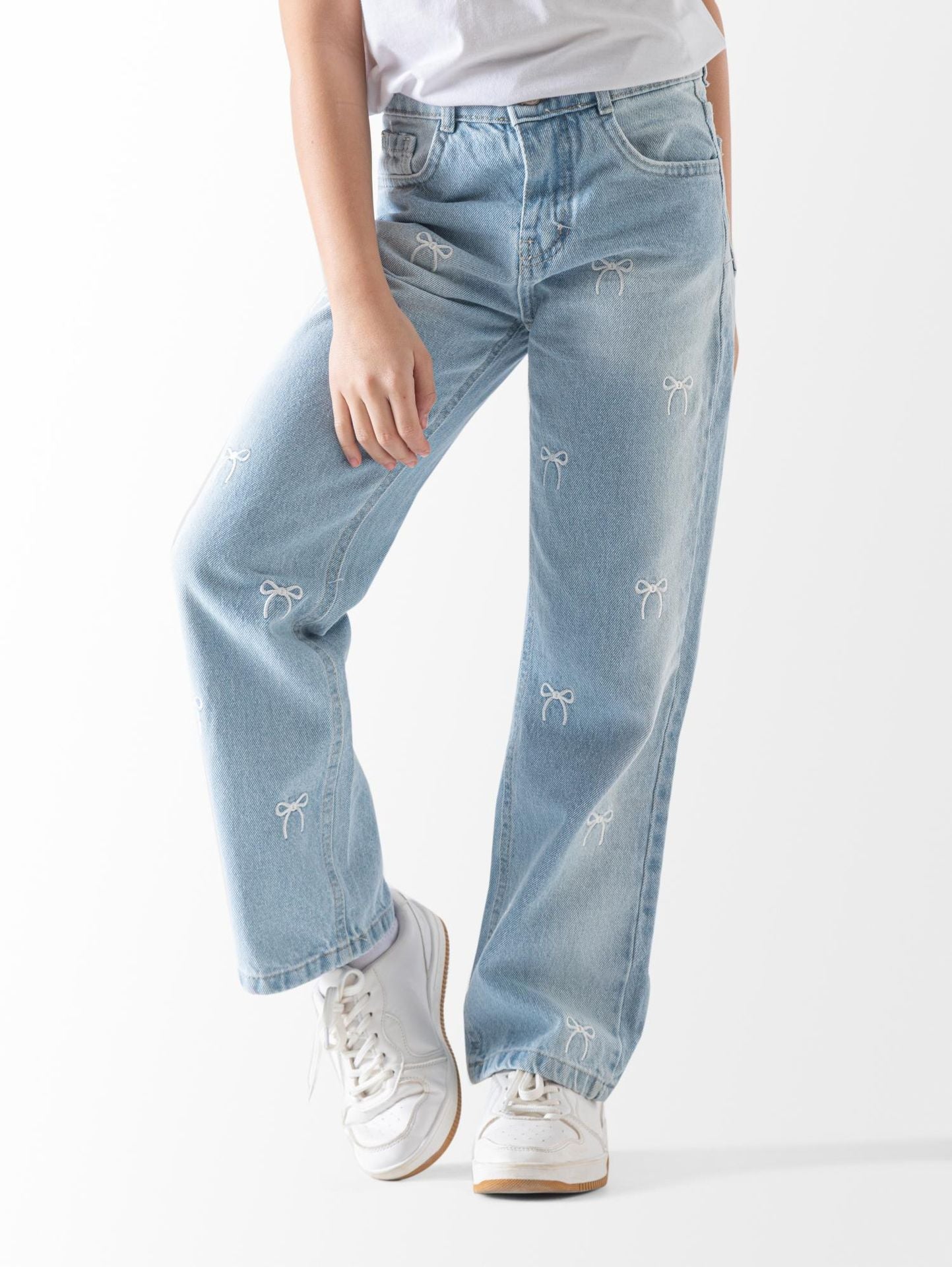 Wide Leg Jeans Pants