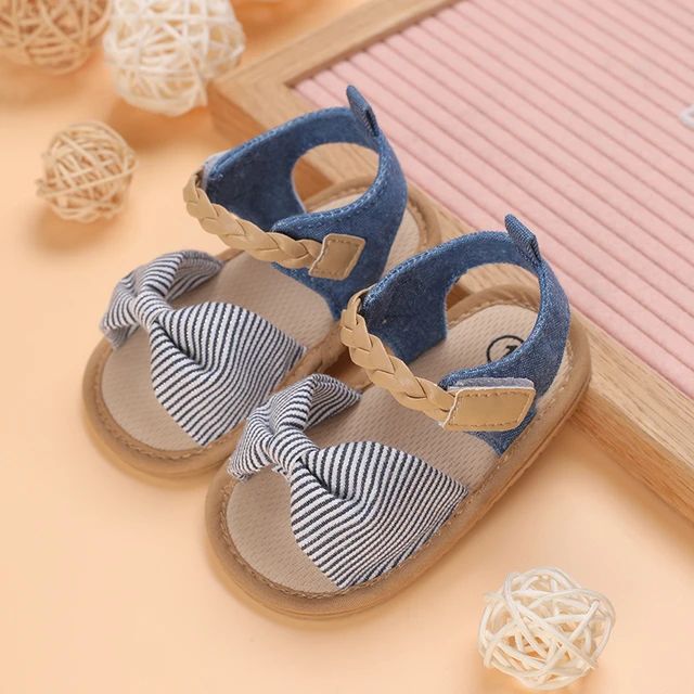 Ninos Kids storeSoft Bow Stripped SandalSoftshoes (Early Walkers)Generic