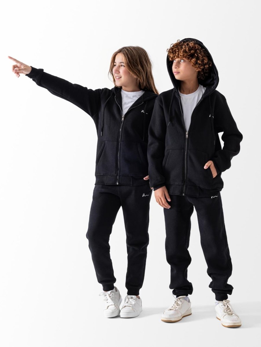 Ninos Kids storeUnisex Black Zip SweatshirtZip sweetshirtNINOS