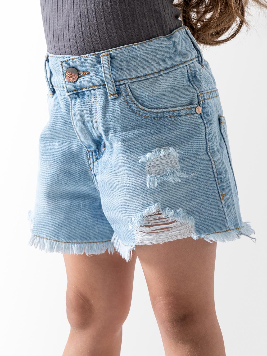 Cutting Jeans Short