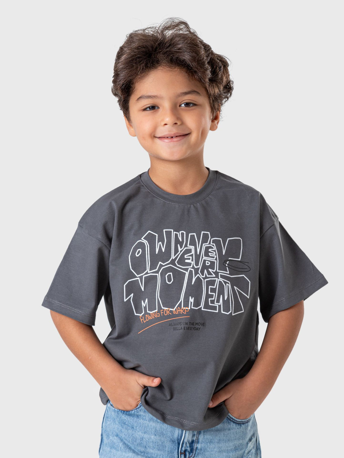 Ninos Kids storeMoment T-ShirtT-ShirtsBella