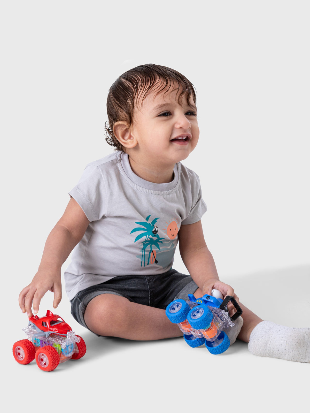 Ninos Kids storeUnder The Sun T-ShirtT-ShirtsNINOS