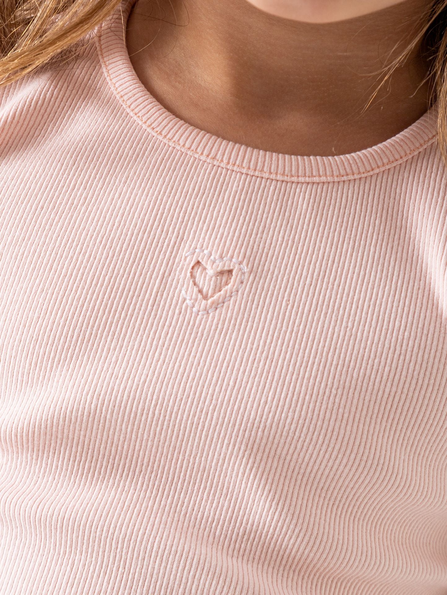 Ninos Kids storeHearts Ribbed T-ShirtT-ShirtsNINOS