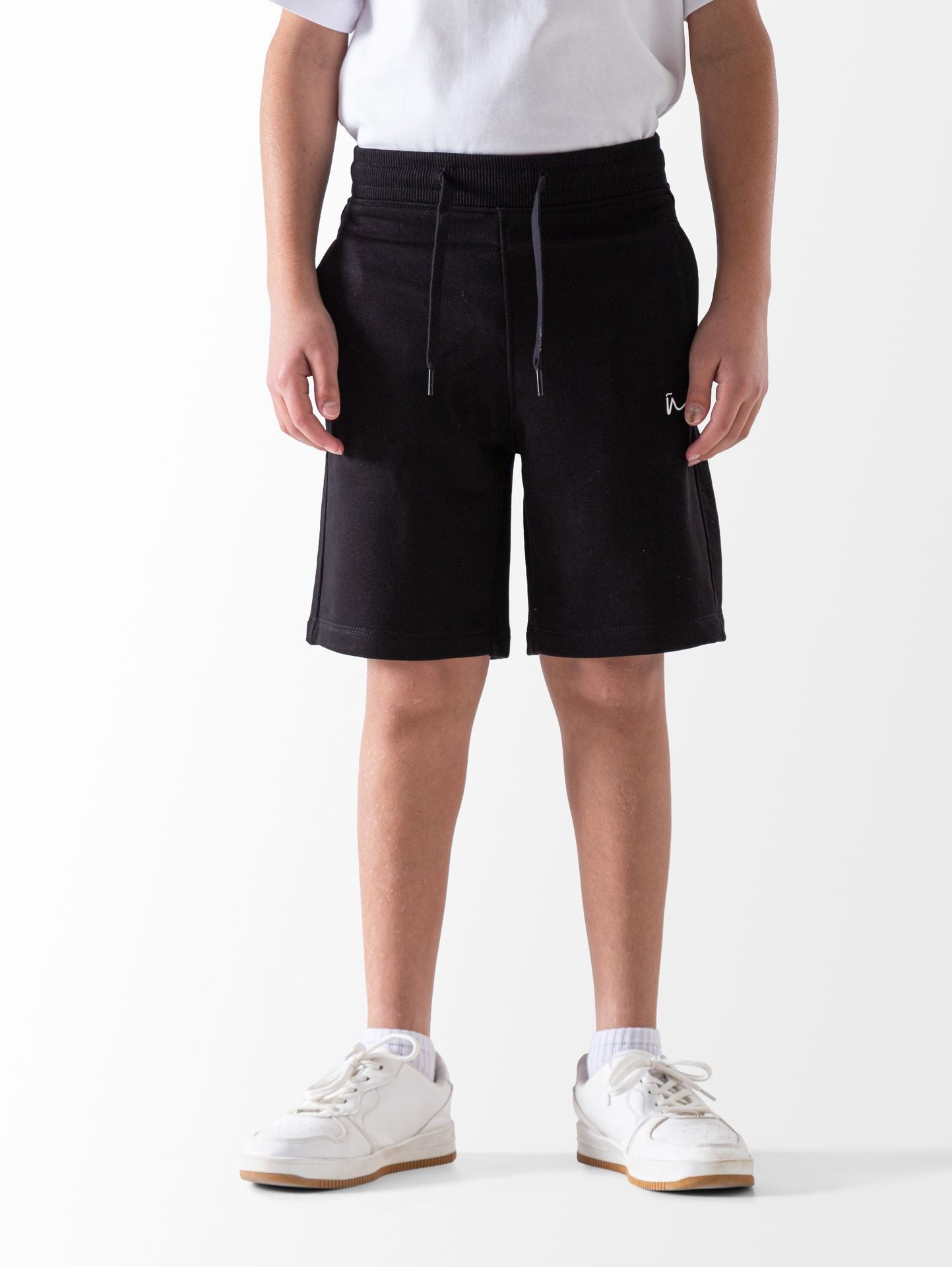 Ninos Kids storeBlack Basic ShortCotton shortNINOS