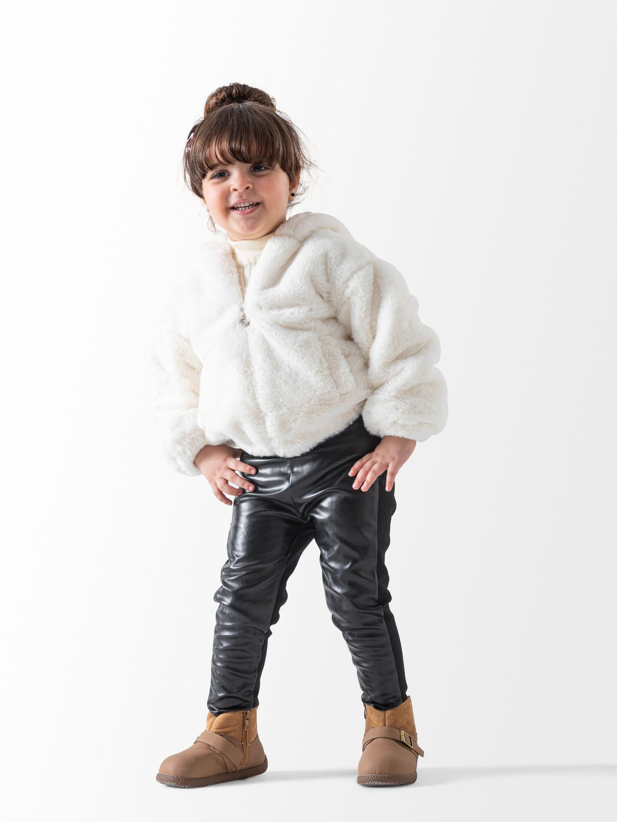 Ninos Kids storeBaby Girls' White Faux Fur JacketJacketsNINOS