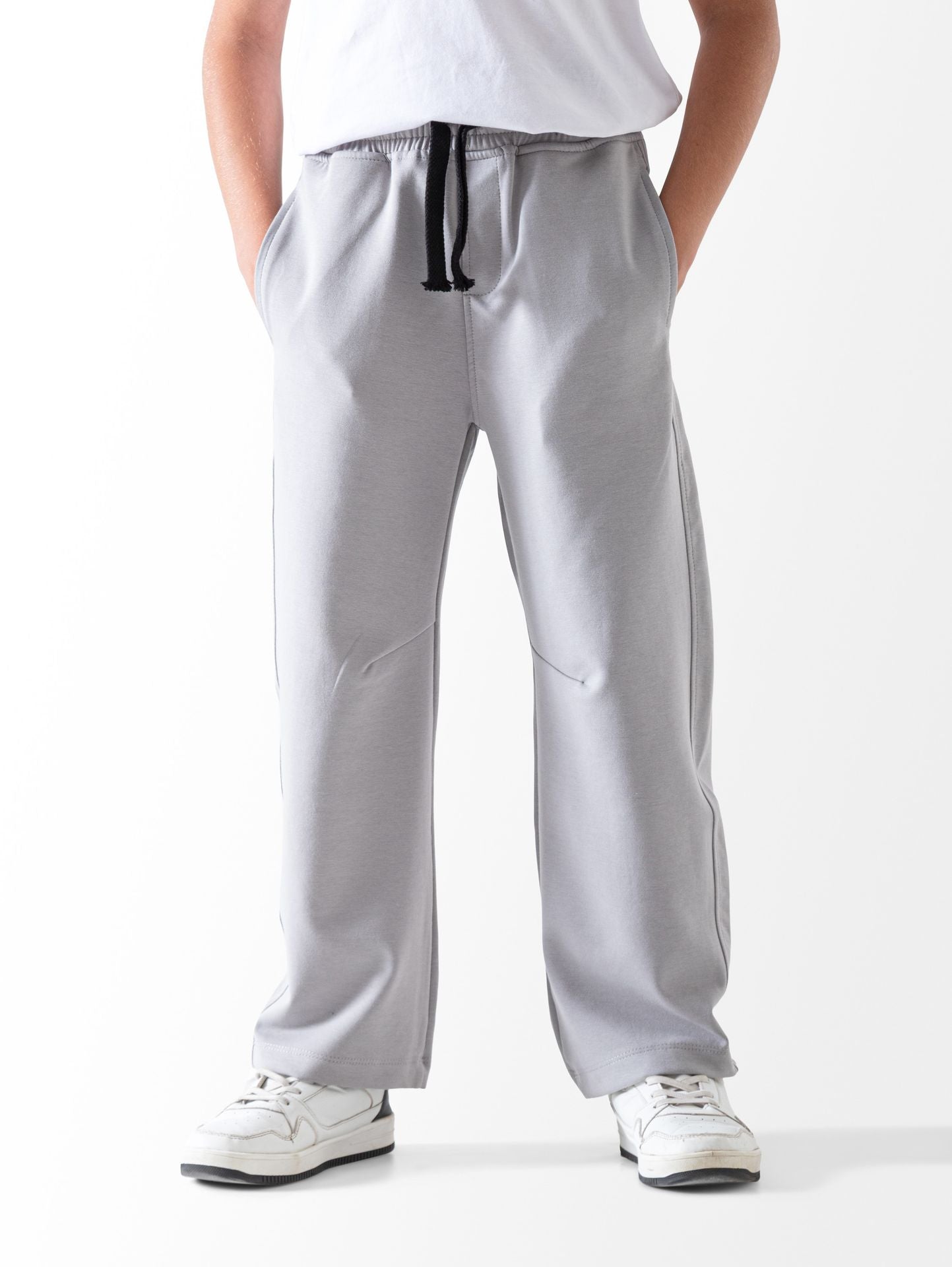 Wide Leg Sweatpant