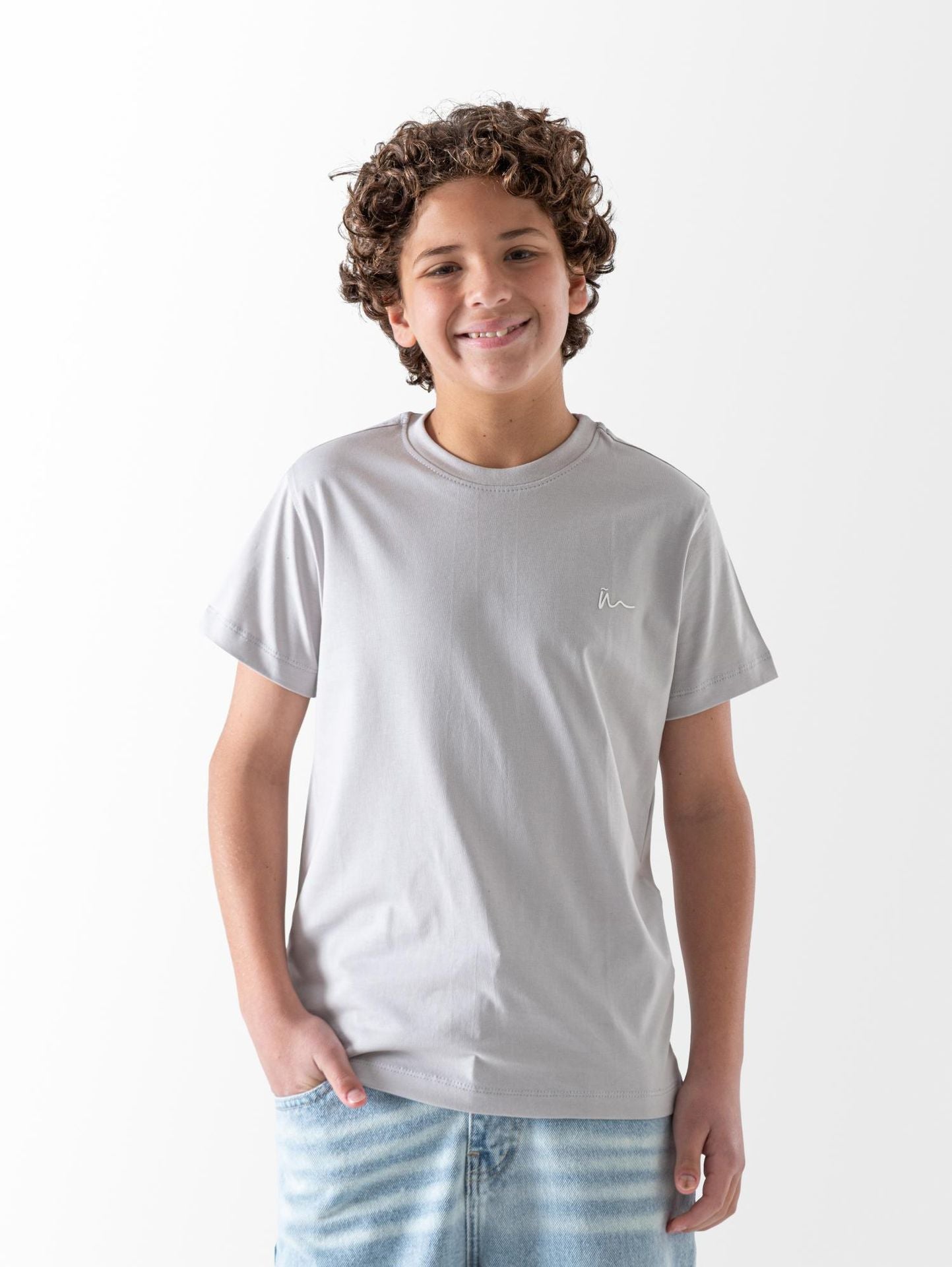 Ninos Kids storeGrey Basic T-shirtround t-shirtNINOS