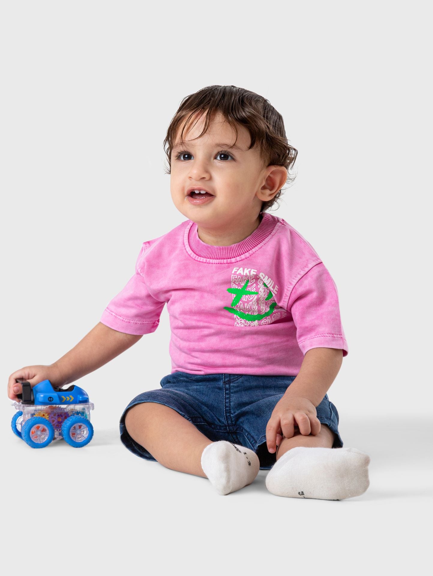 Ninos Kids storeFake Smile T-ShirtT-ShirtsVETO