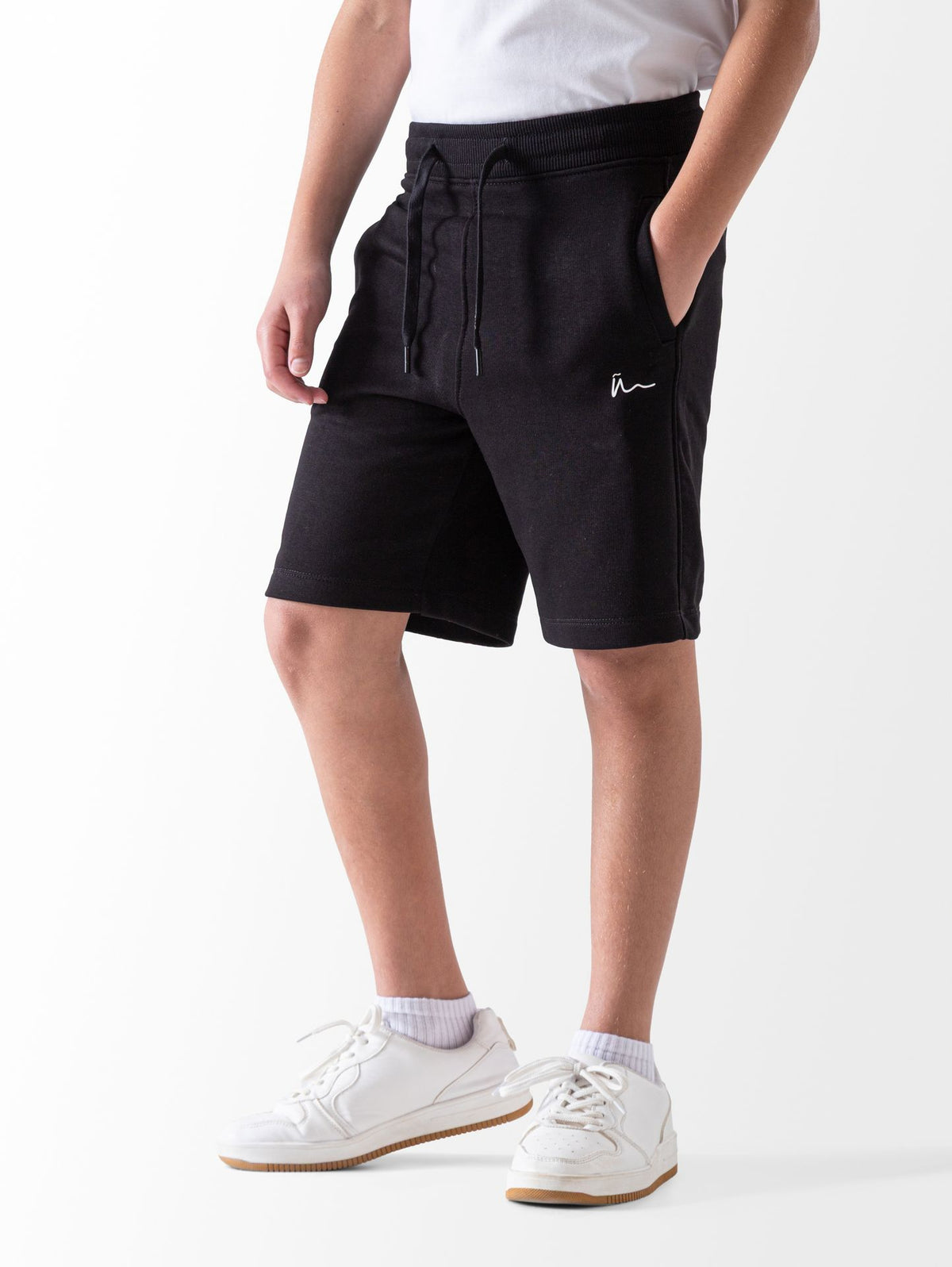 Ninos Kids storeBlack Basic ShortCotton shortNINOS